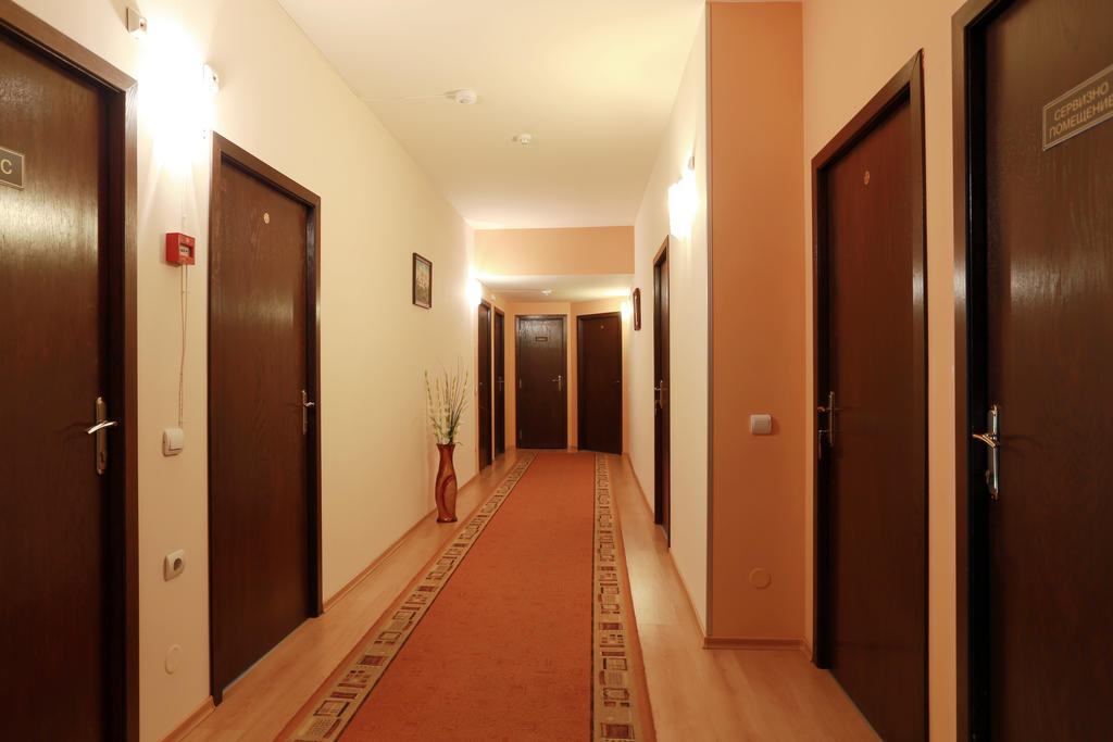 Acropolis Hotel بازارجيك المظهر الخارجي الصورة